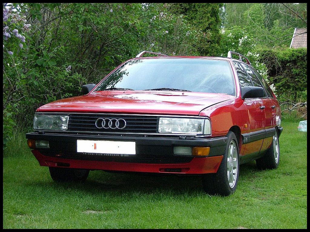 Audi 100
