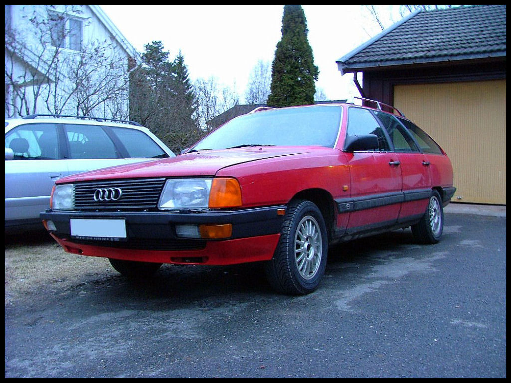 Audi 100