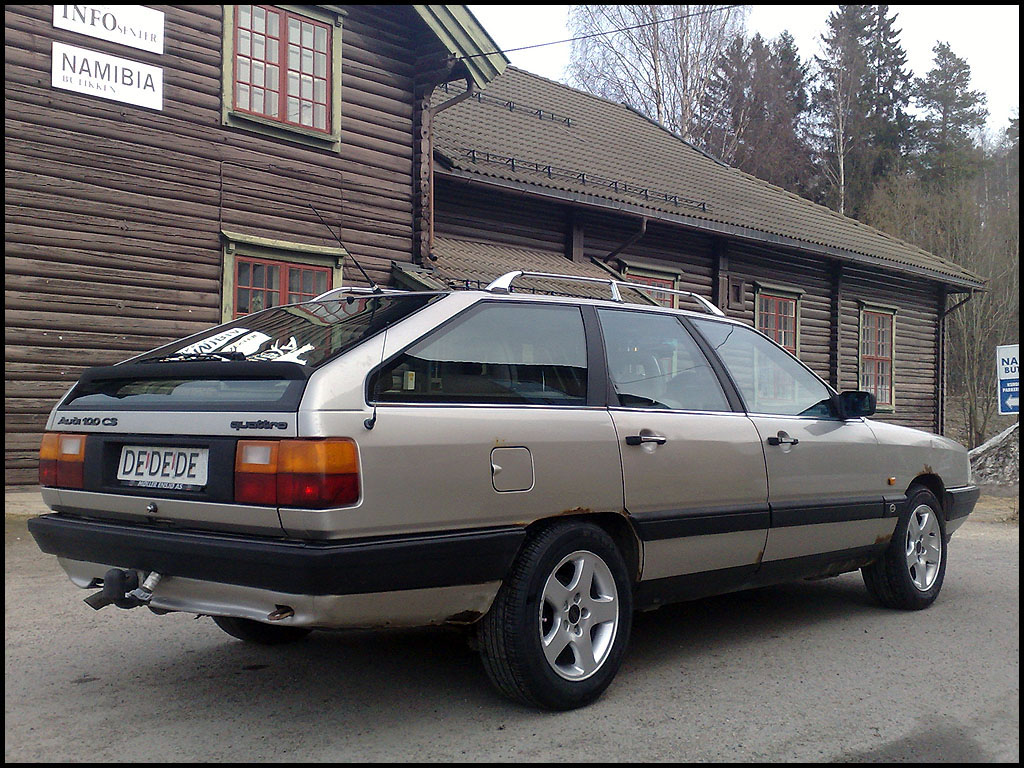 Audi 100