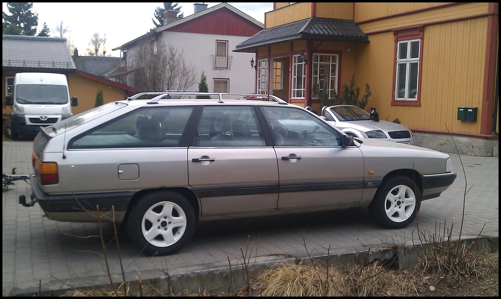 Audi 100