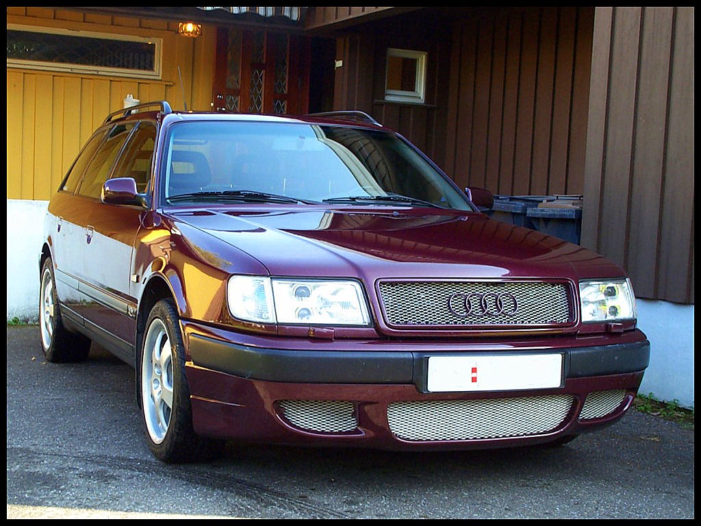 Audi 100