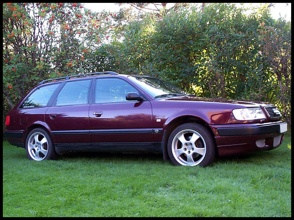 Audi 100