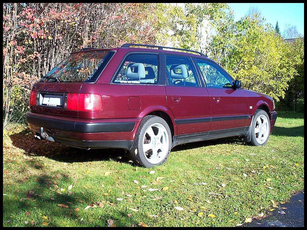 Audi 100