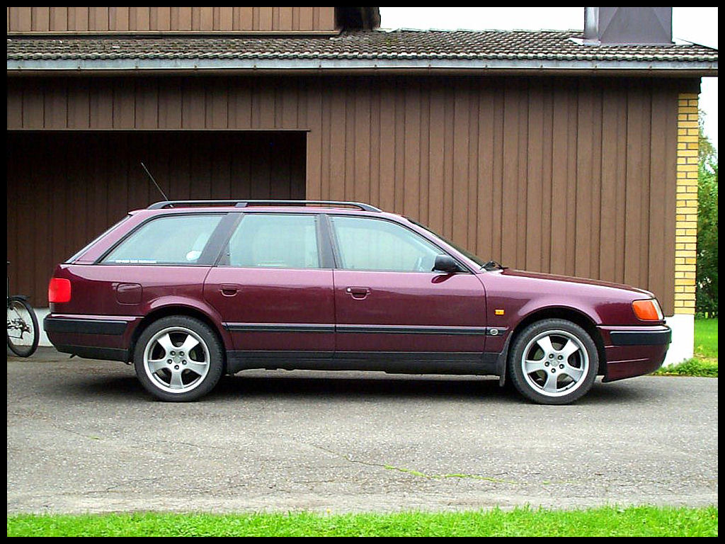 Audi 100