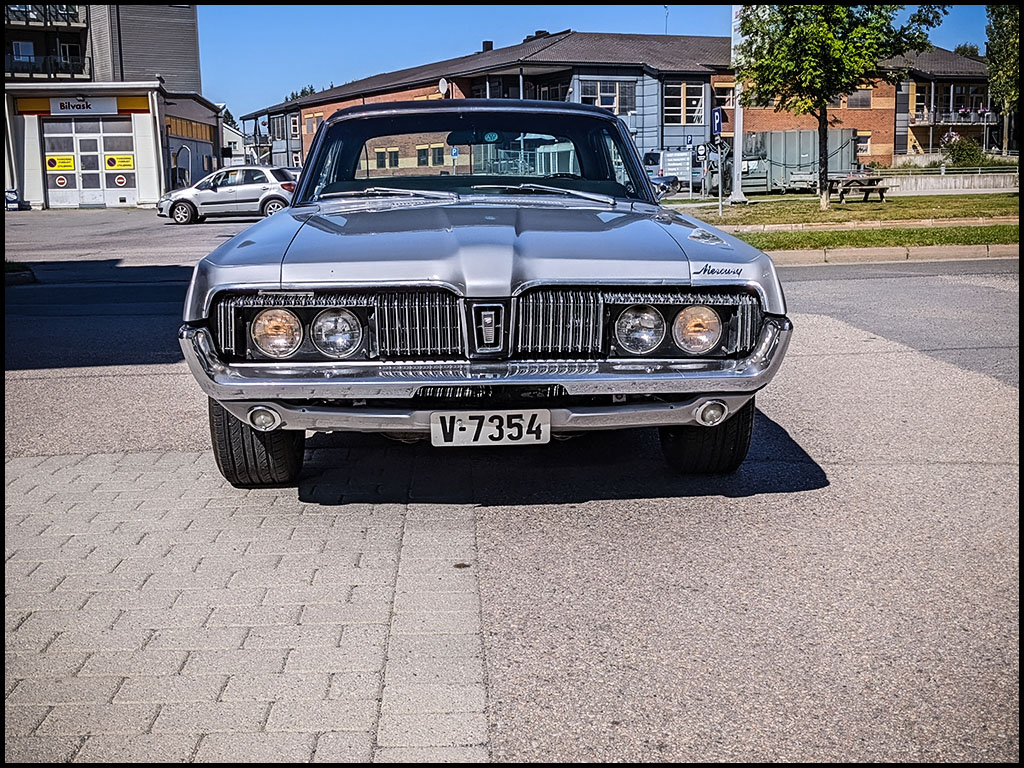 Mercury Cougar