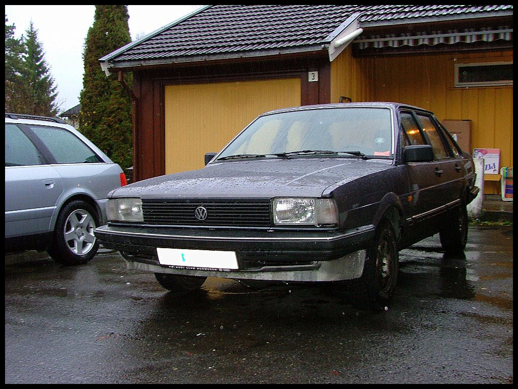 VW Santana